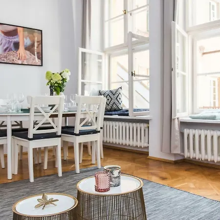 Square Apartment - Loftaffair Kraków Zewnętrze zdjęcie